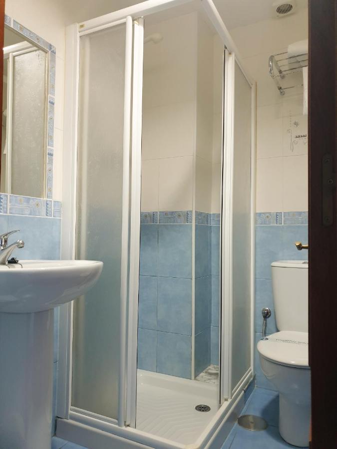 Hostal Puente Azud Авила Экстерьер фото