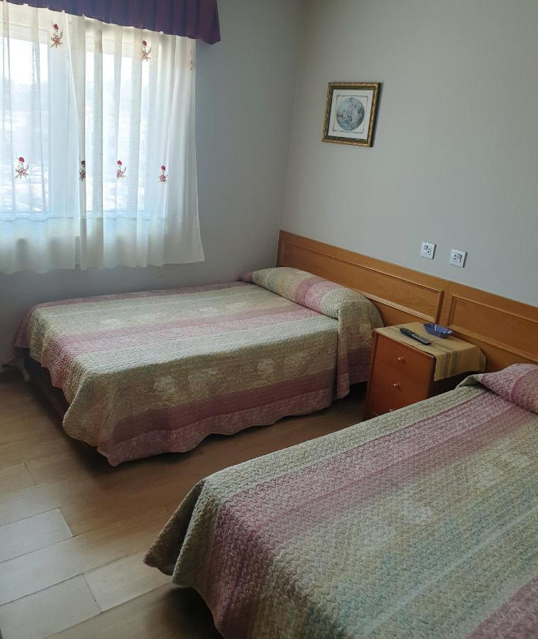 Hostal Puente Azud Авила Экстерьер фото