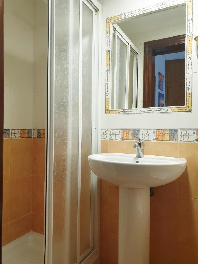 Hostal Puente Azud Авила Экстерьер фото